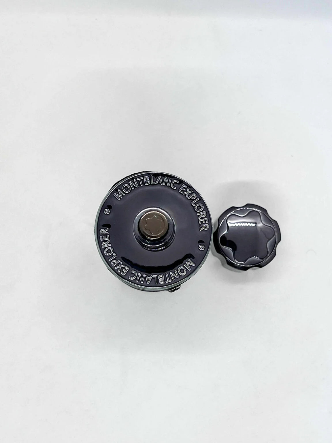 Explorer Montblanc للرجال