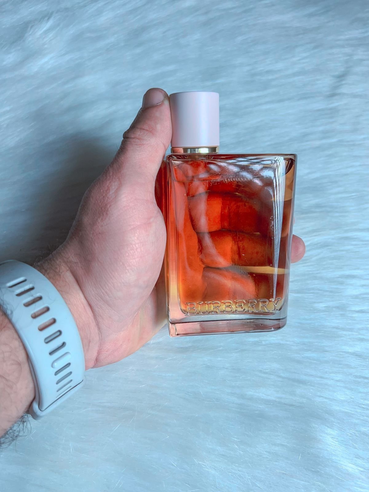 Burberry Her Intense Burberry للنساء - Flowry