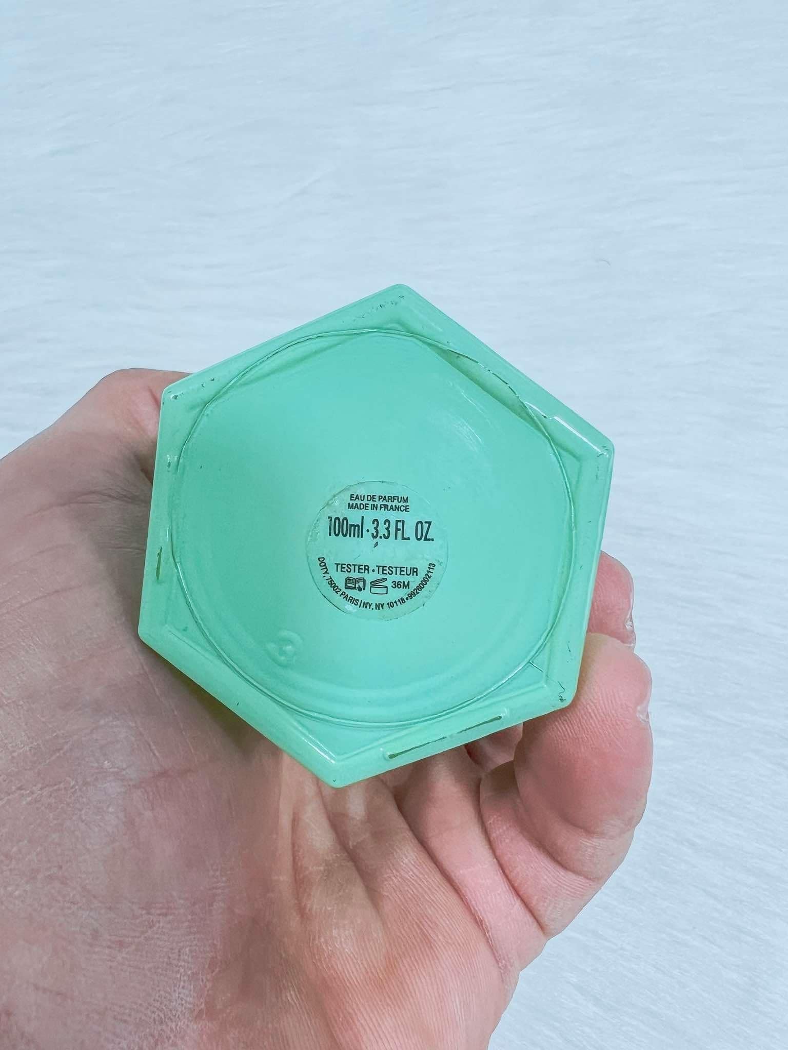 Gucci Flora Emerald Gardenia للنساء - Flowry