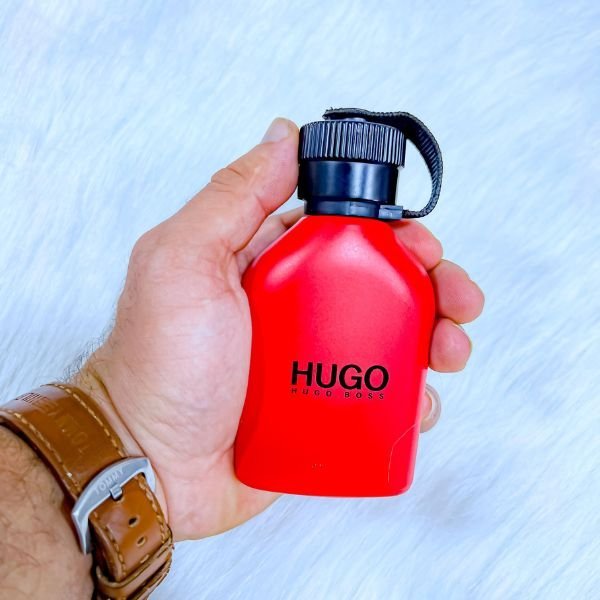 Hugo Red Hugo Boss للرجال - Flowry