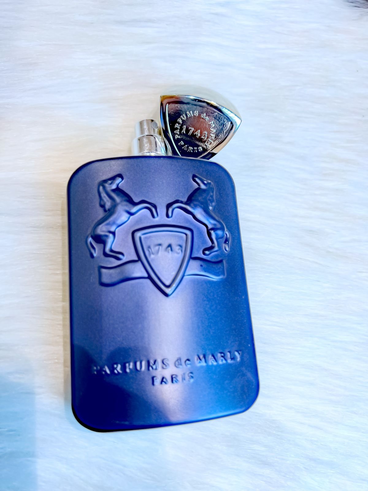Layton Parfums de Marly للجنسين - Flowry