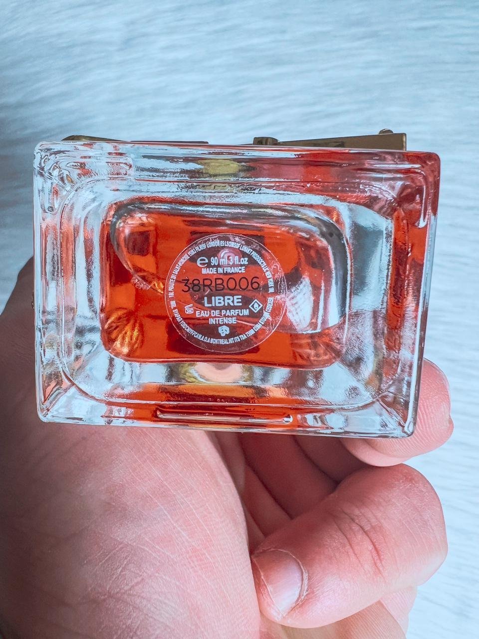Libre Intense Yves Saint Laurent للنساء - Flowry